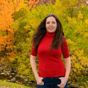 Meet your Posher, Camelia